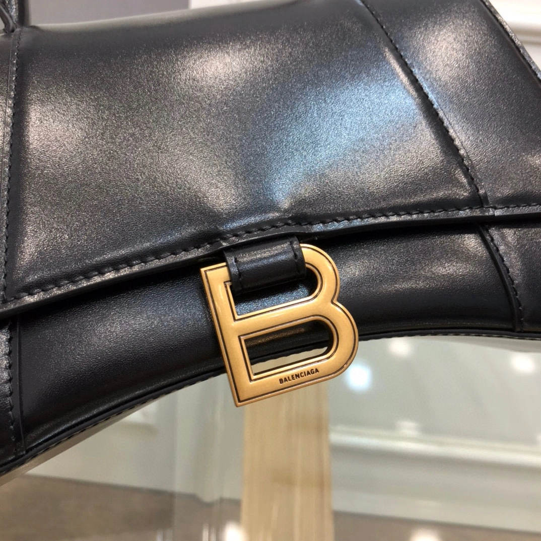 5935461QJ4M1000 Calfskin item:B-B202A2410