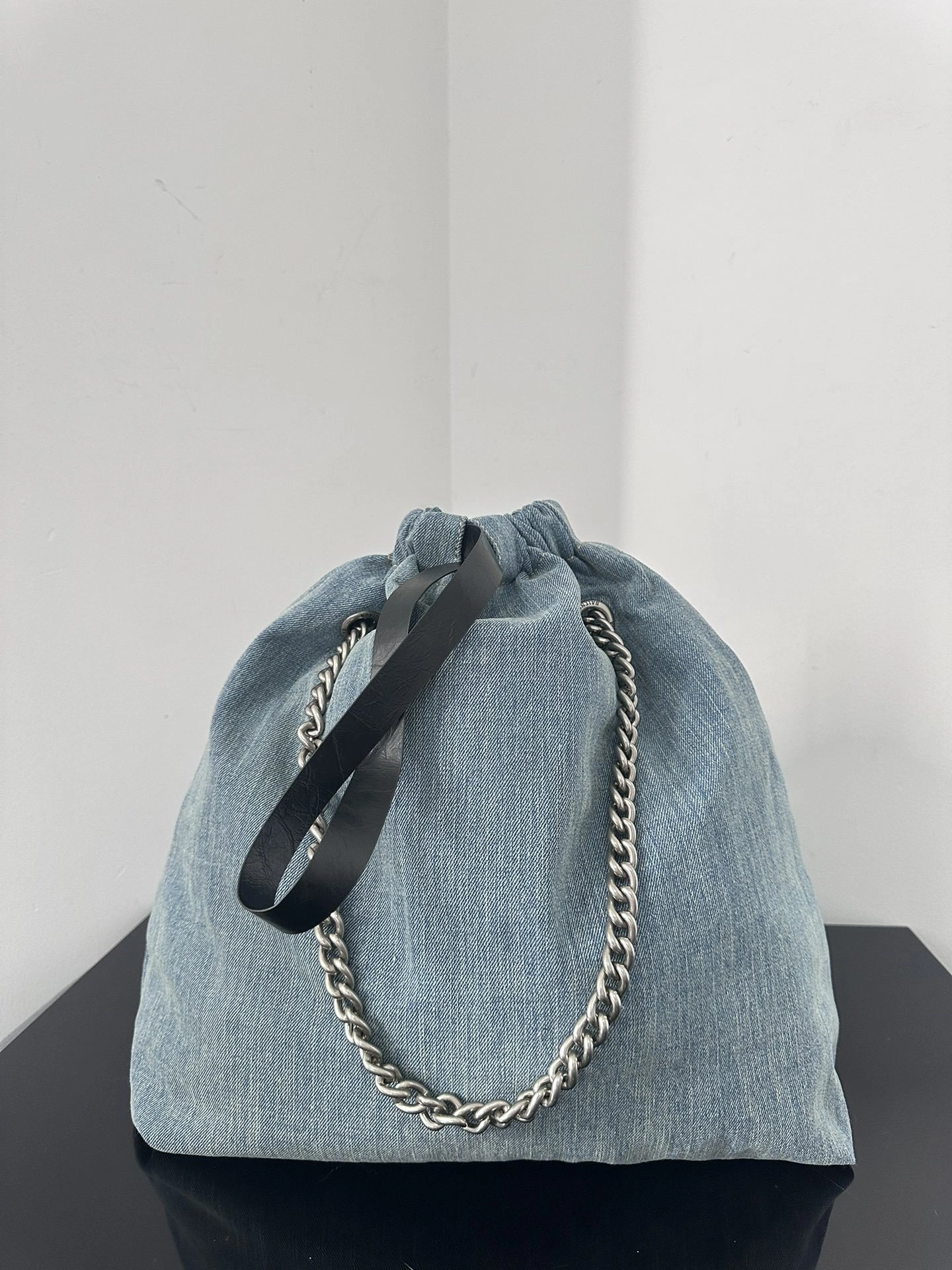 MOMO-- 218593i161 7429412AAYA4661 high quality version crushtote sheepskin item:D-B000J0818