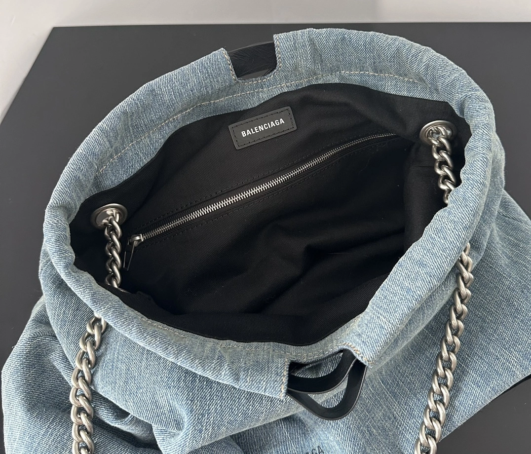 MOMO-- 218593i161 7429412AAYA4661 high quality version crushtote sheepskin item:D-B000J0818