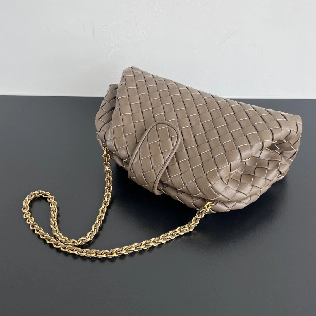 MOMO-- V595t1 785807V40Z12360 high quality version Lauren 1980 sheepskin item:E-B184B2720