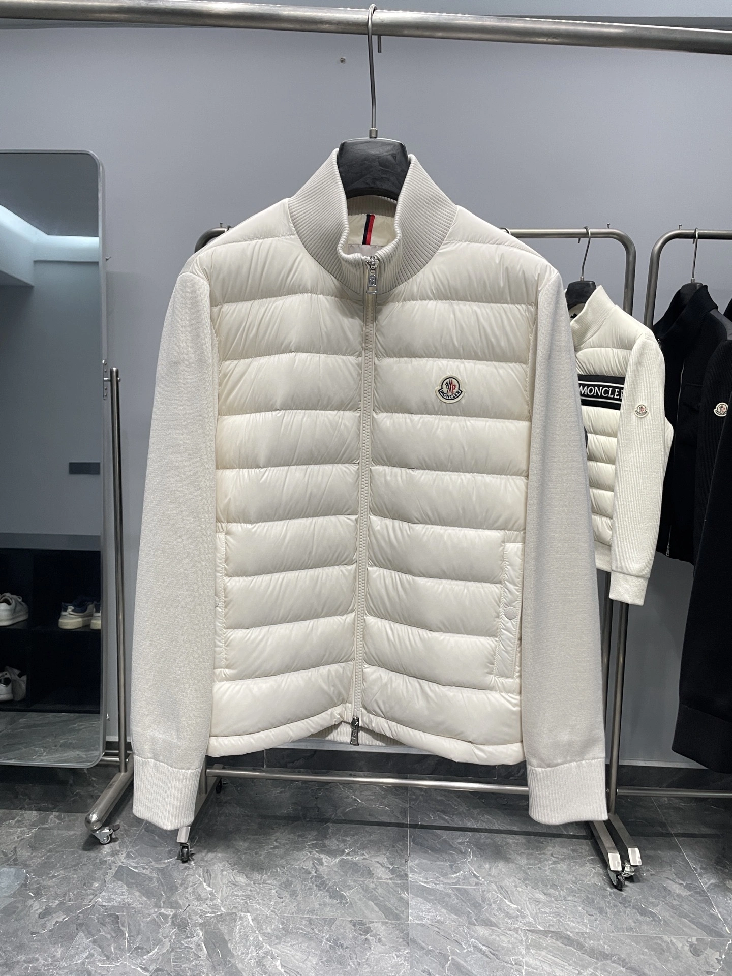 Bald Eagle- 7o9385r high quality version Down jacket 90% white duck down 2Colour item:E-F360K1116-2
