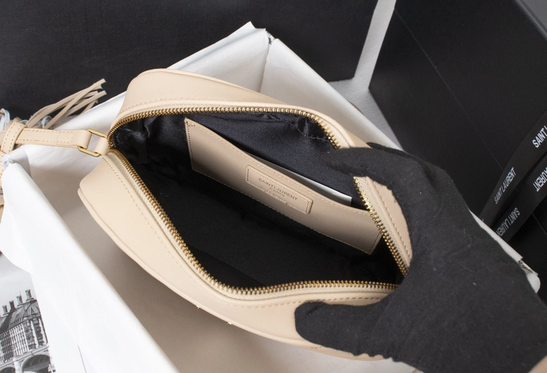 612544 Calfskin item : BT-B225C1940