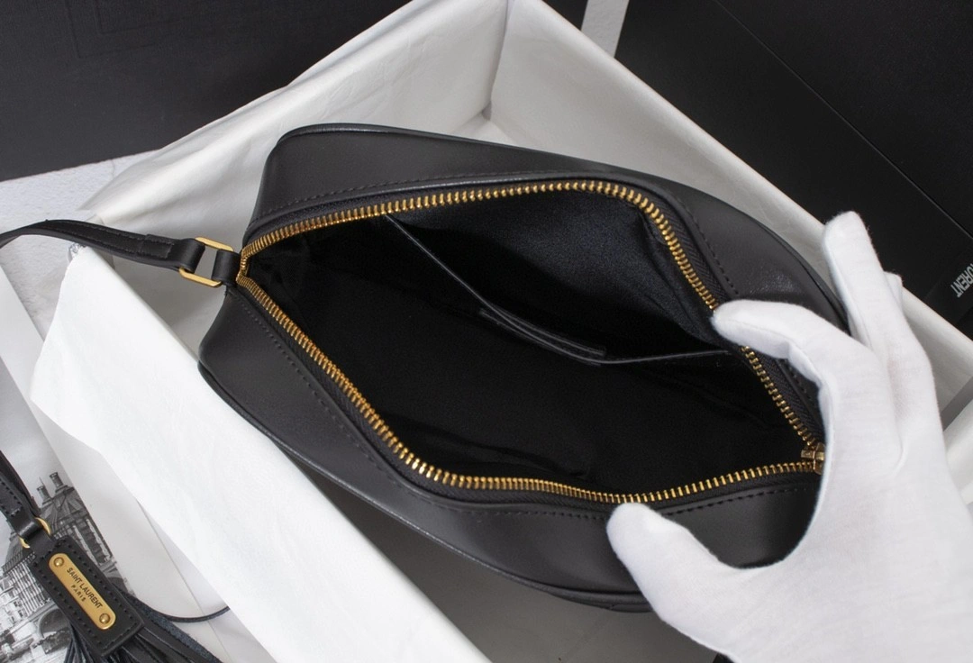 612544 Calfskin item : BT-B225C1942
