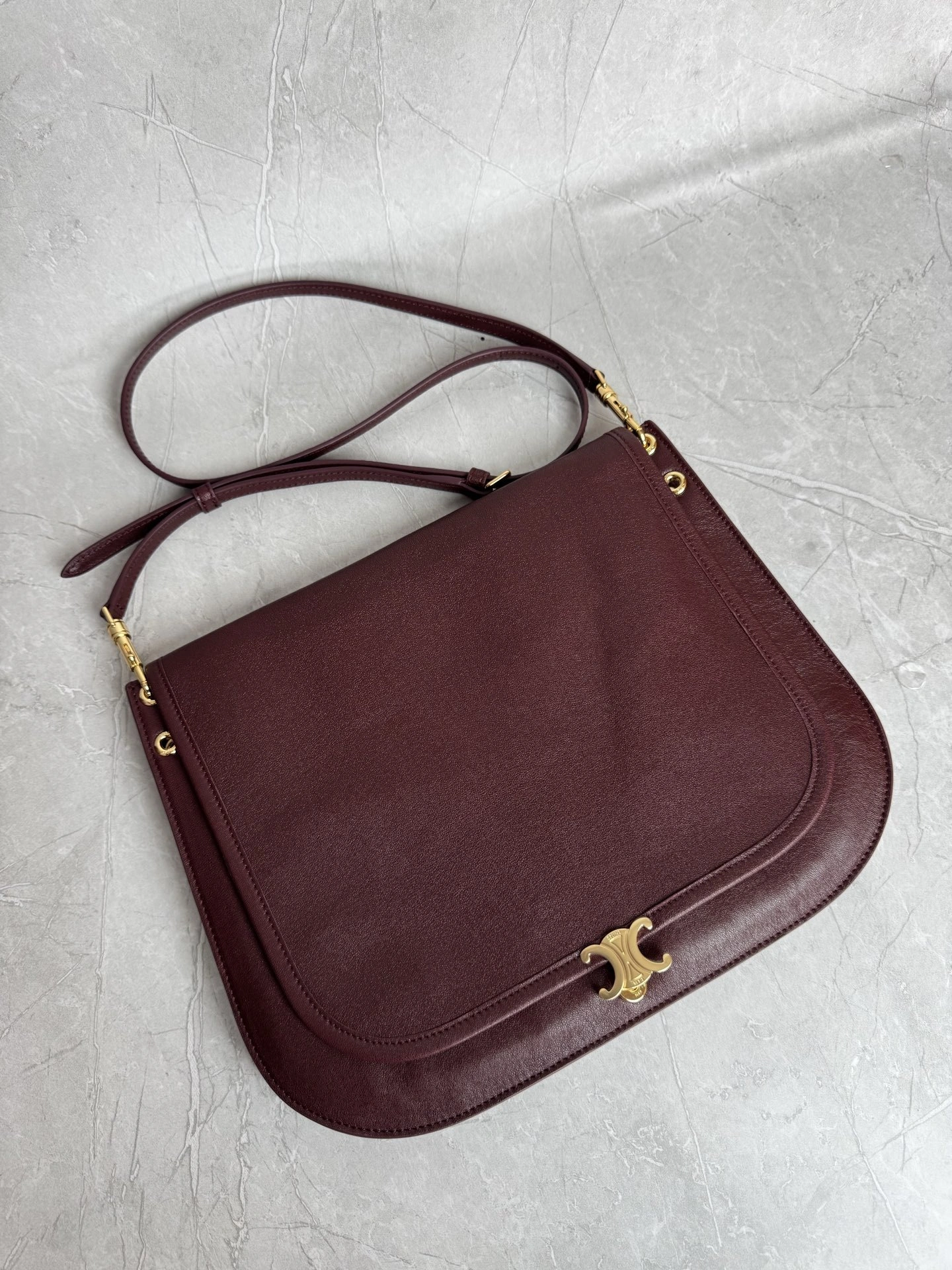 MOMO--358i95 123632T88-28PO high quality version sheepskin Soft Triomphe Besace item:E-B000L1612T