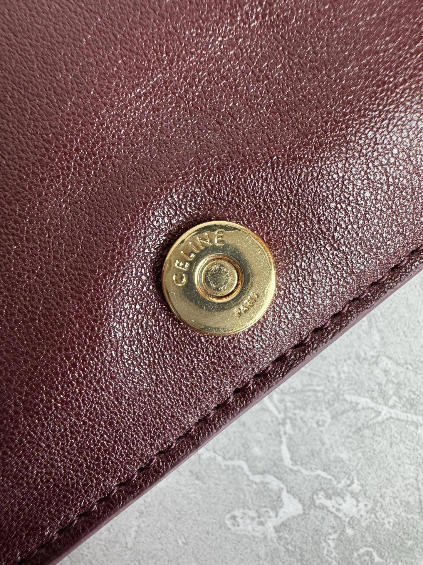 MOMO--358i95 123632T88-28PO high quality version sheepskin Soft Triomphe Besace item:E-B000L1612T