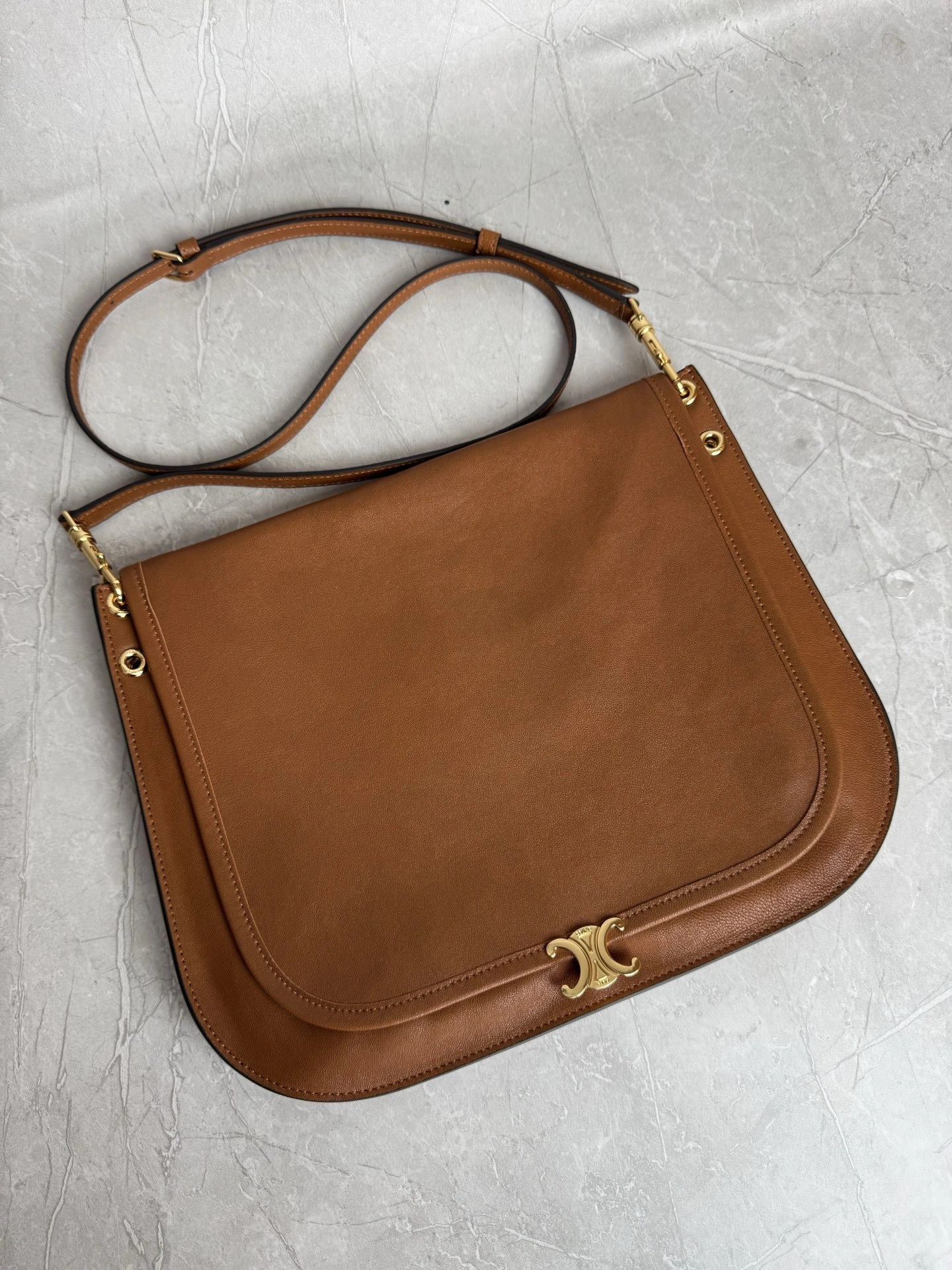 MOMO-- 358i95 123632T88-GFY5 high quality version sheepskin Soft Triomphe Besace item:E-B000L1613T