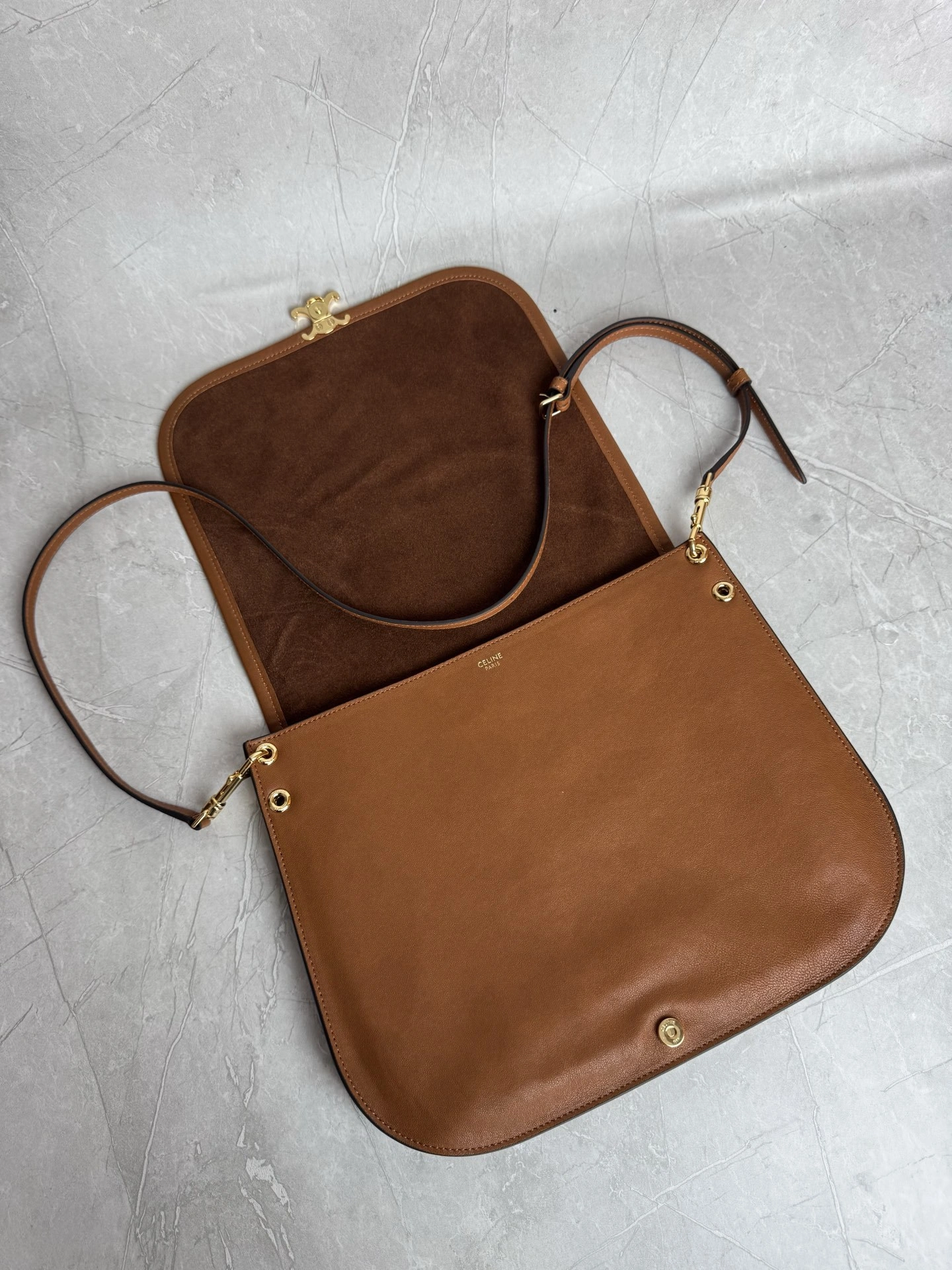 MOMO-- 358i95 123632T88-GFY5 high quality version sheepskin Soft Triomphe Besace item:E-B000L1613T
