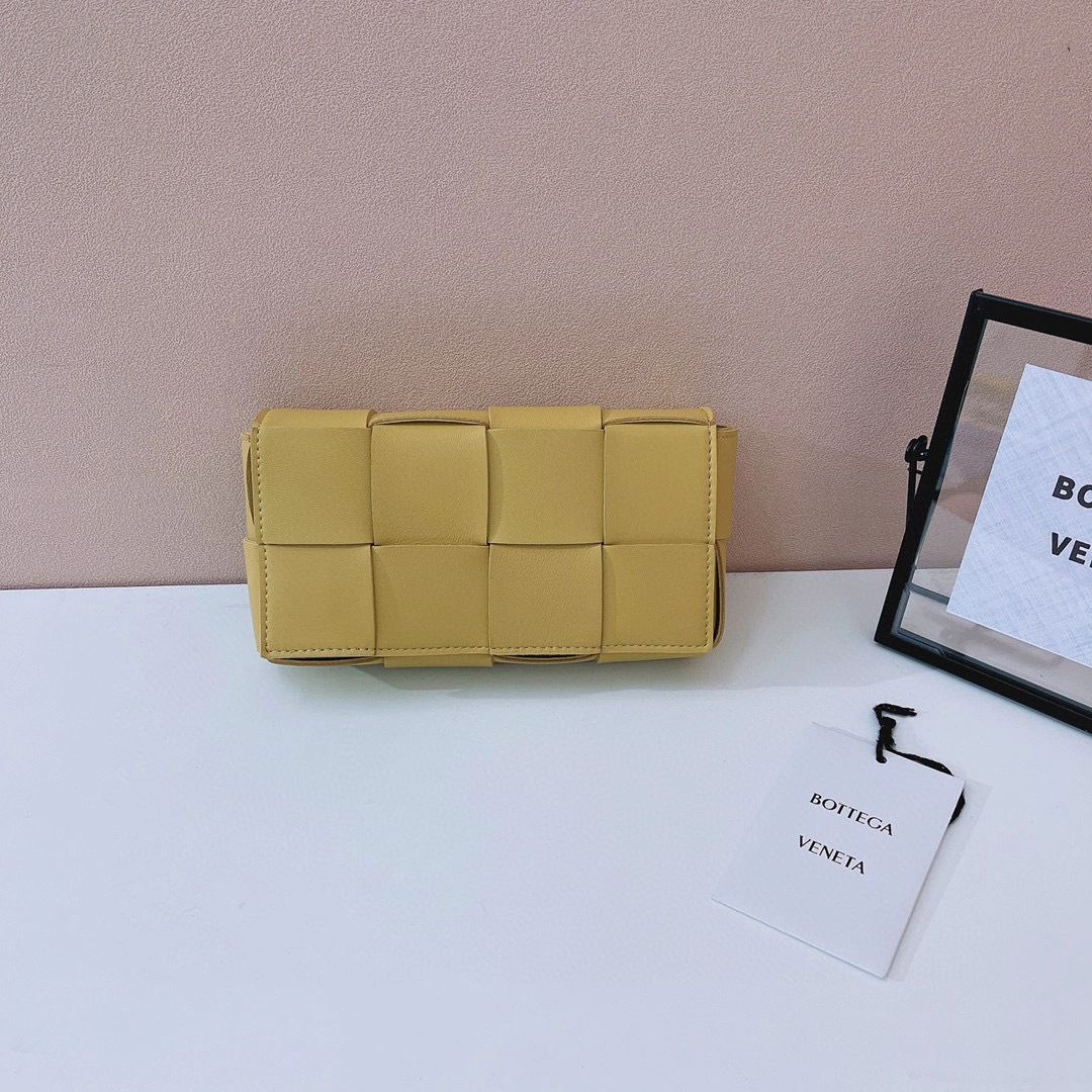 639367 BELT BAG 2Colour item:B-B063B0517-2