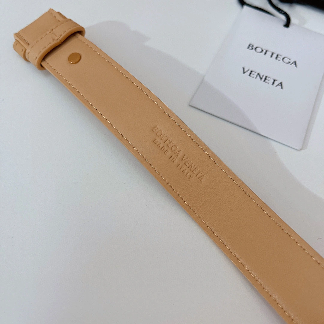 639367 BELT BAG 2Colour item:B-B063B0517-2