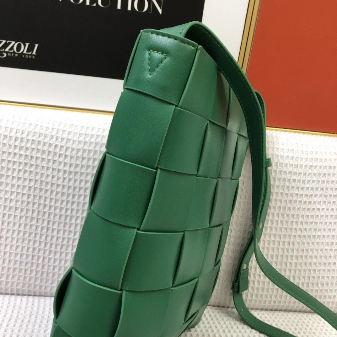 649601 Calfskin casset item : BT-B024B2729
