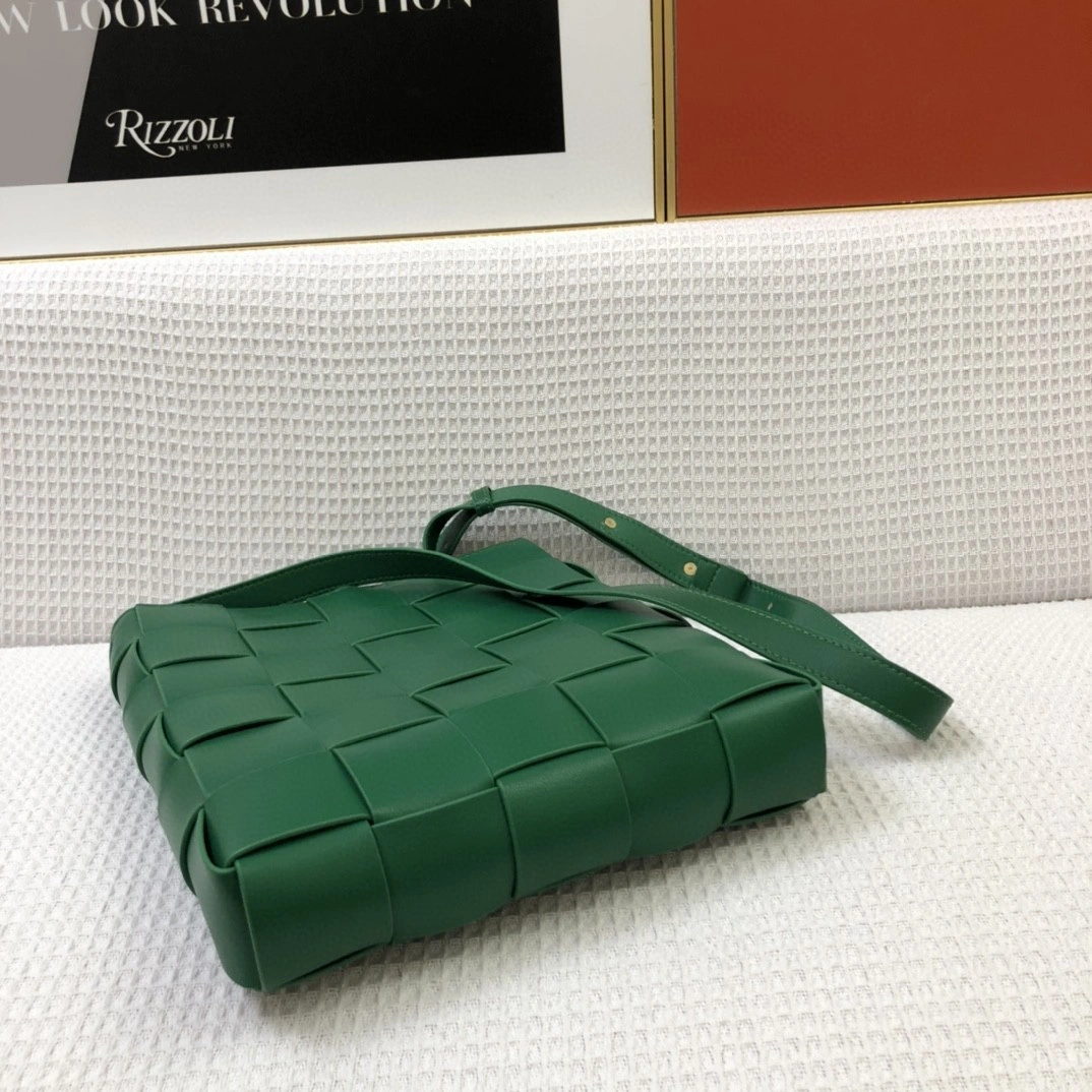 649601 Calfskin casset item : BT-B024B2729