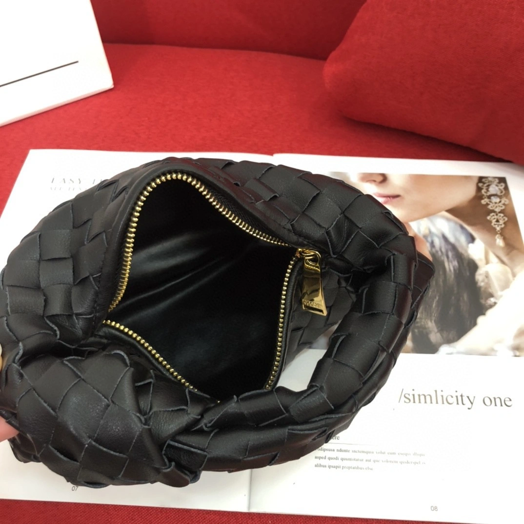 651876-VCPP5-8648 Lambskin item : BT-B225D0728W