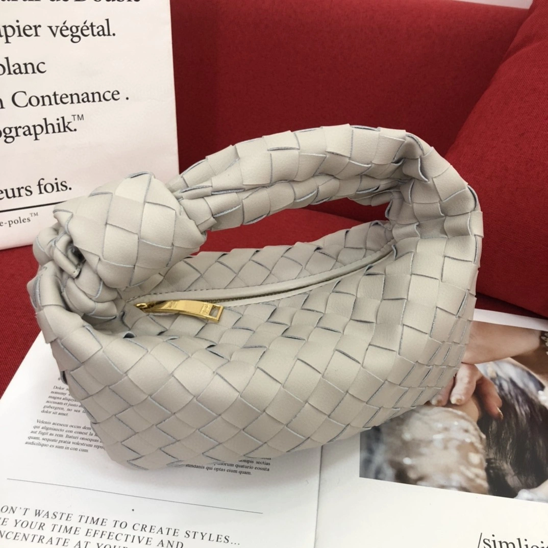 651876VCPP59143 Lambskin item : BT-B225D0729W