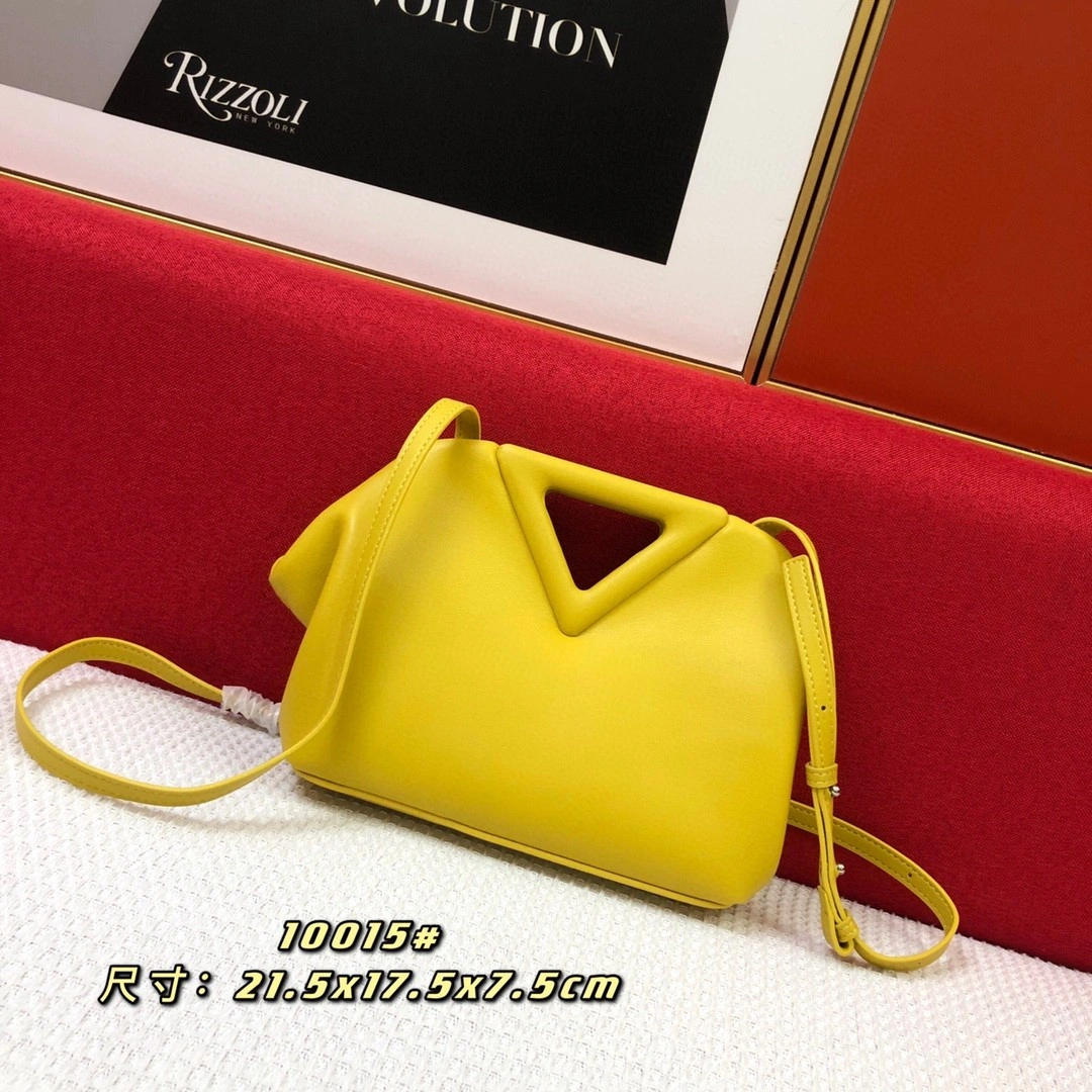 652446 triangle item : BT-B024B2723