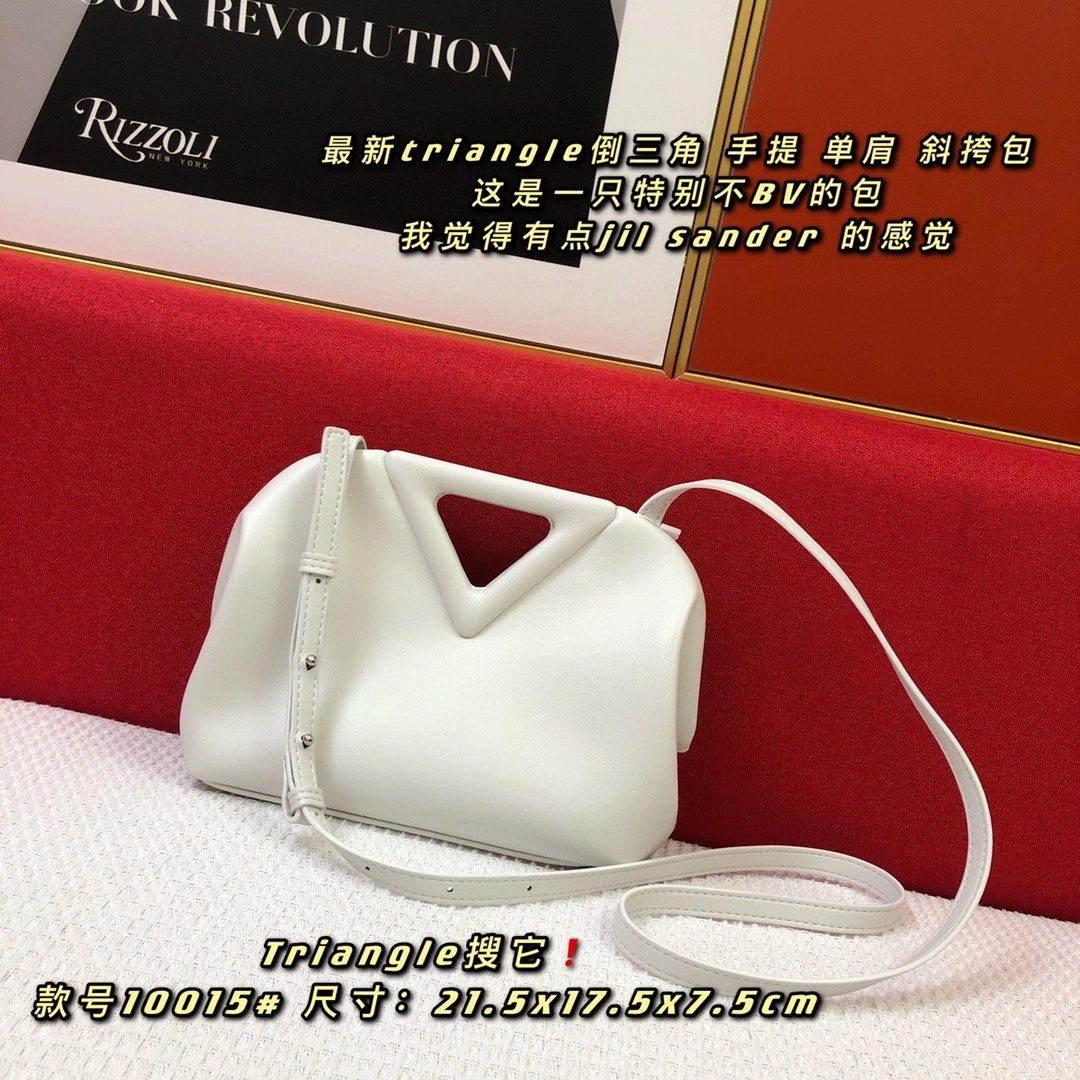 652446 triangle item : BT-B024B2724