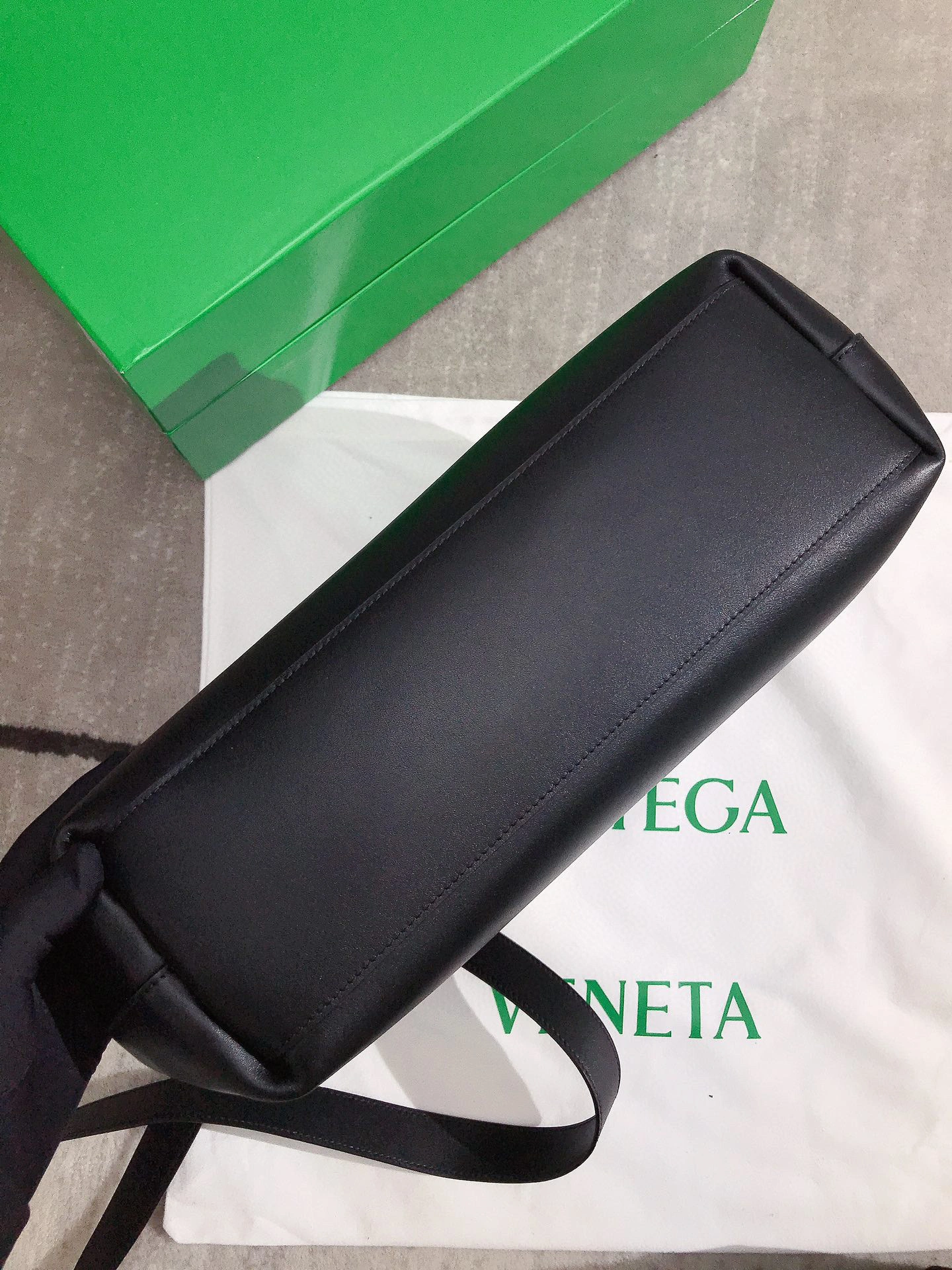 652446 triangle item:B-B063B0453