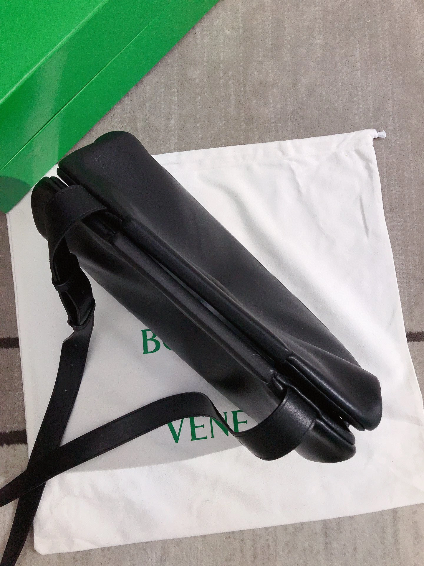 652446 triangle item:B-B063B0453