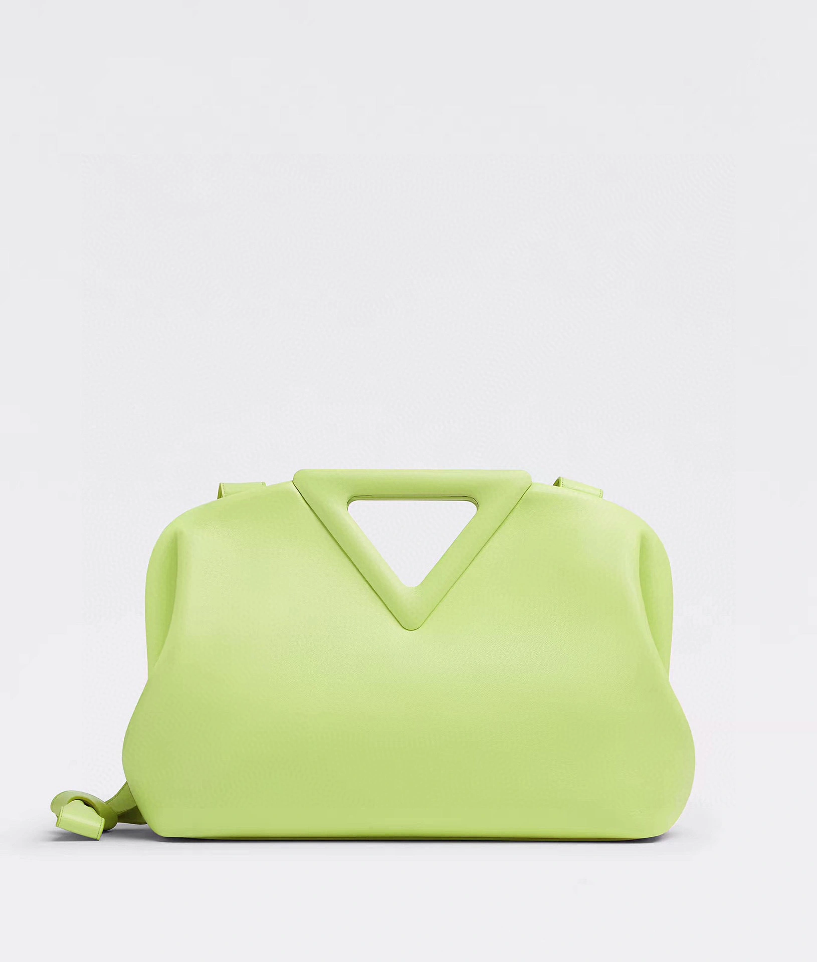 652446 triangle item:B-B063B0456