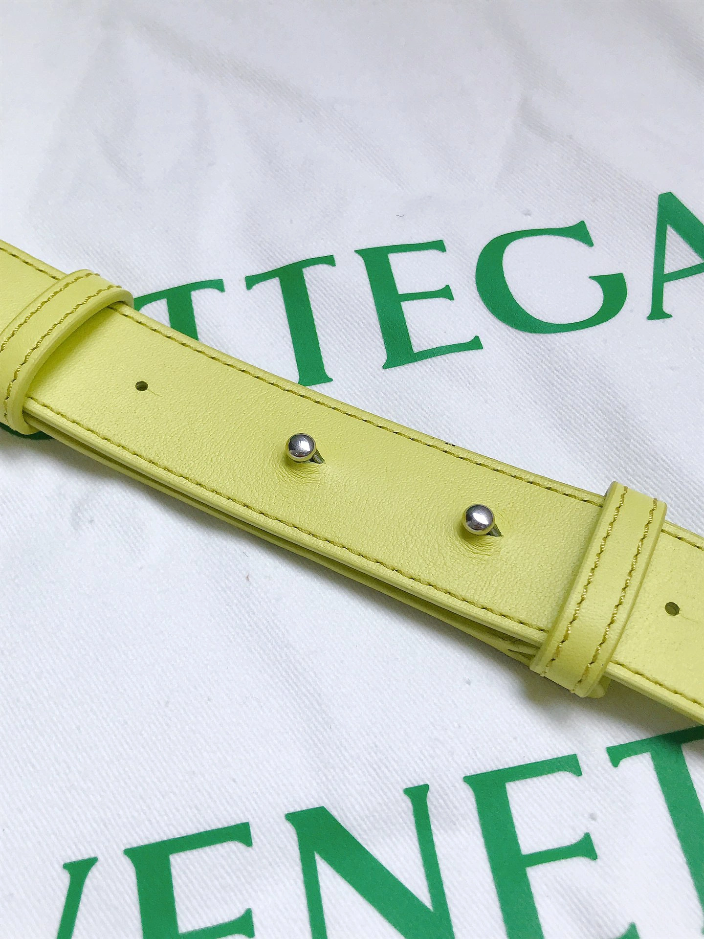 652446 triangle item:B-B063B0456