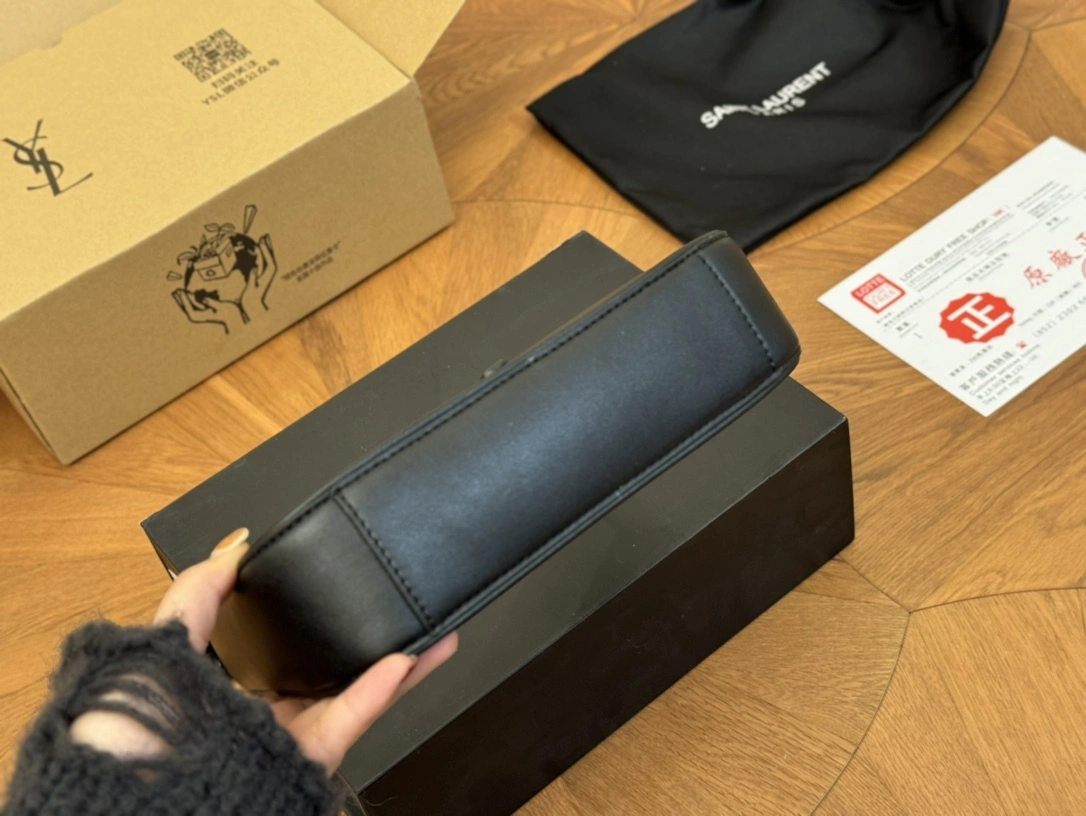 657228-2R20W-1000 item:DT-B264A0177
