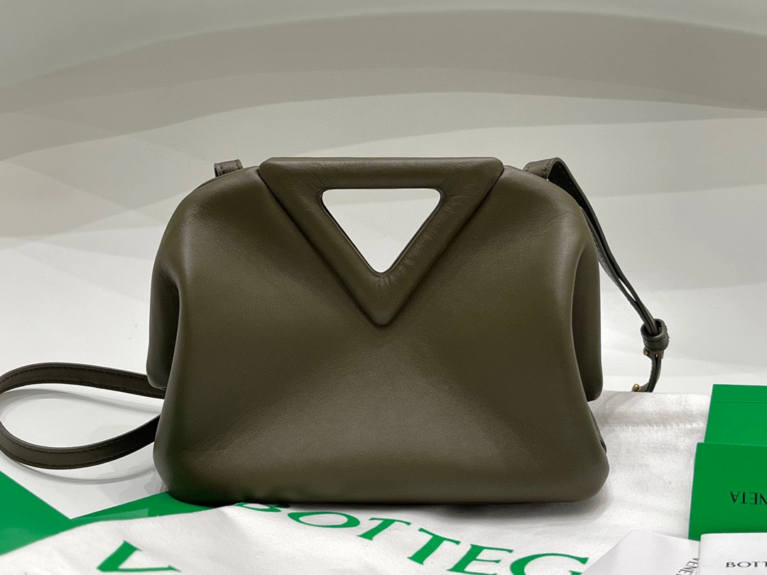 658476 THE TRIANGLE 3Colour item:B-B063B0465-3
