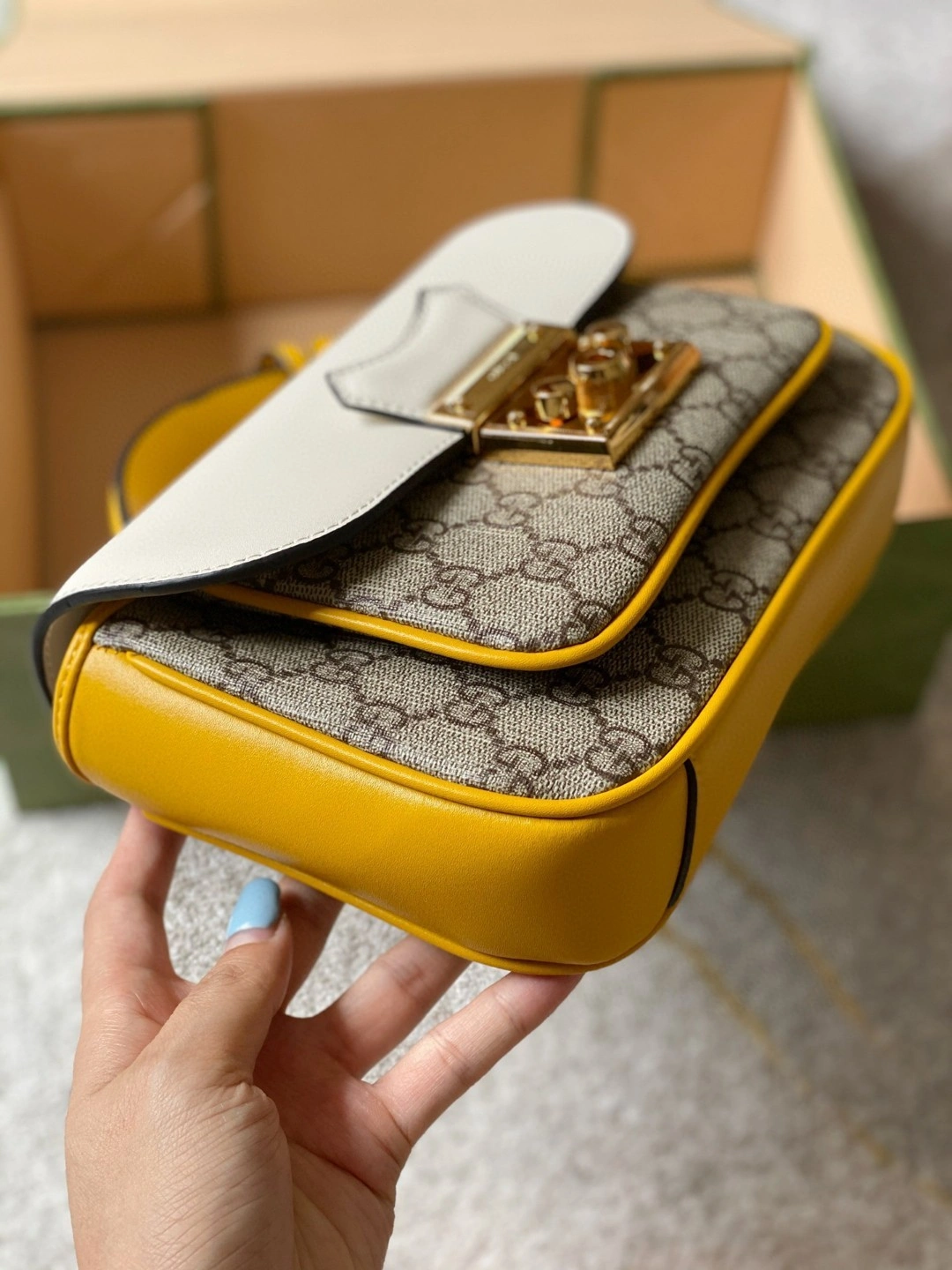 658487-2ZGAG-9763 cowhide gg item : BT-B225D0718W