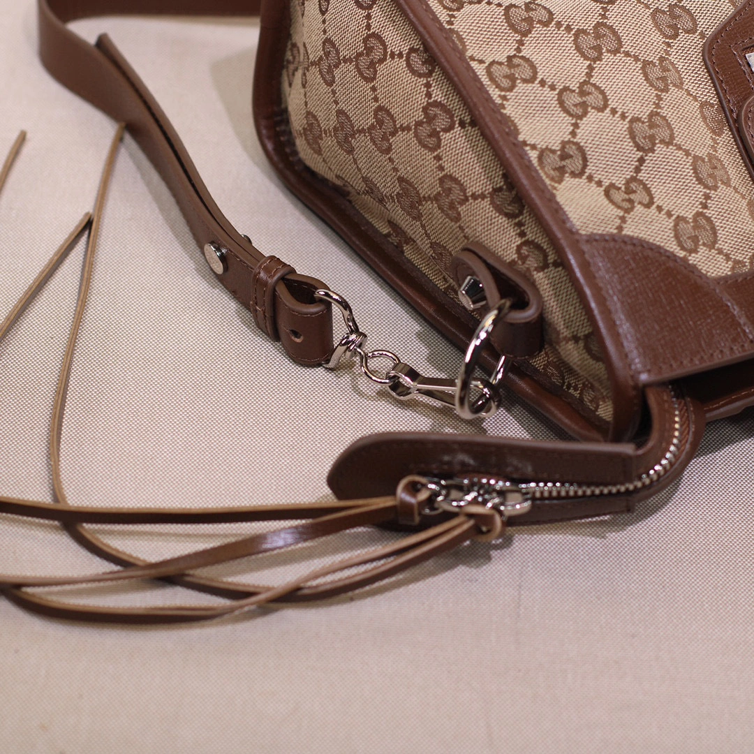 658598 item:B-B000B2423