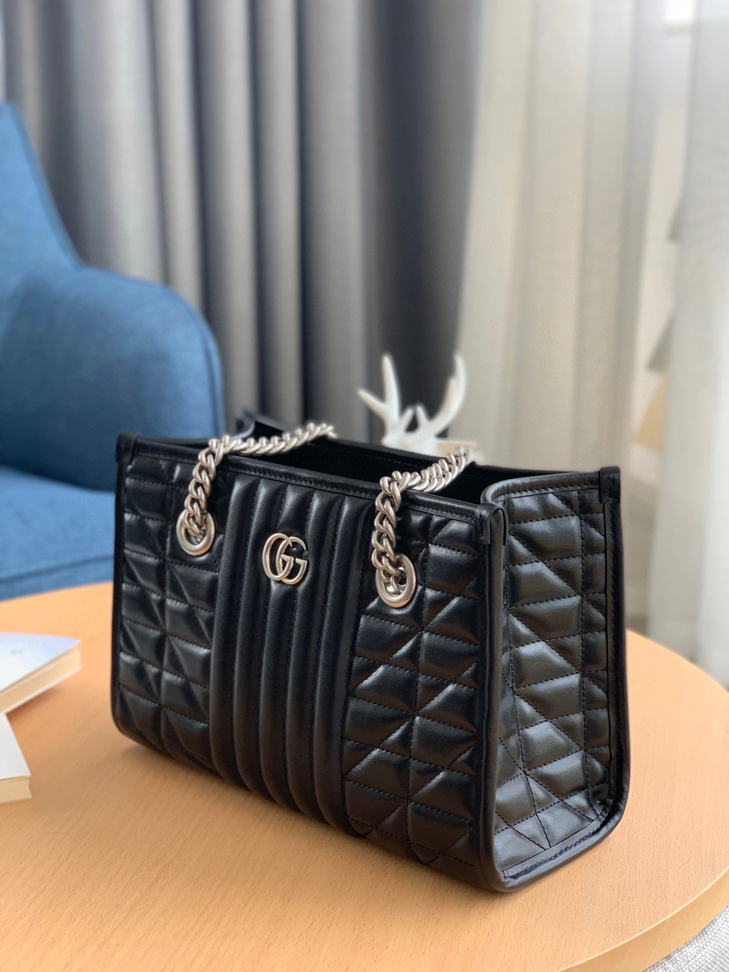 681483Marmont item:B-B070B1928