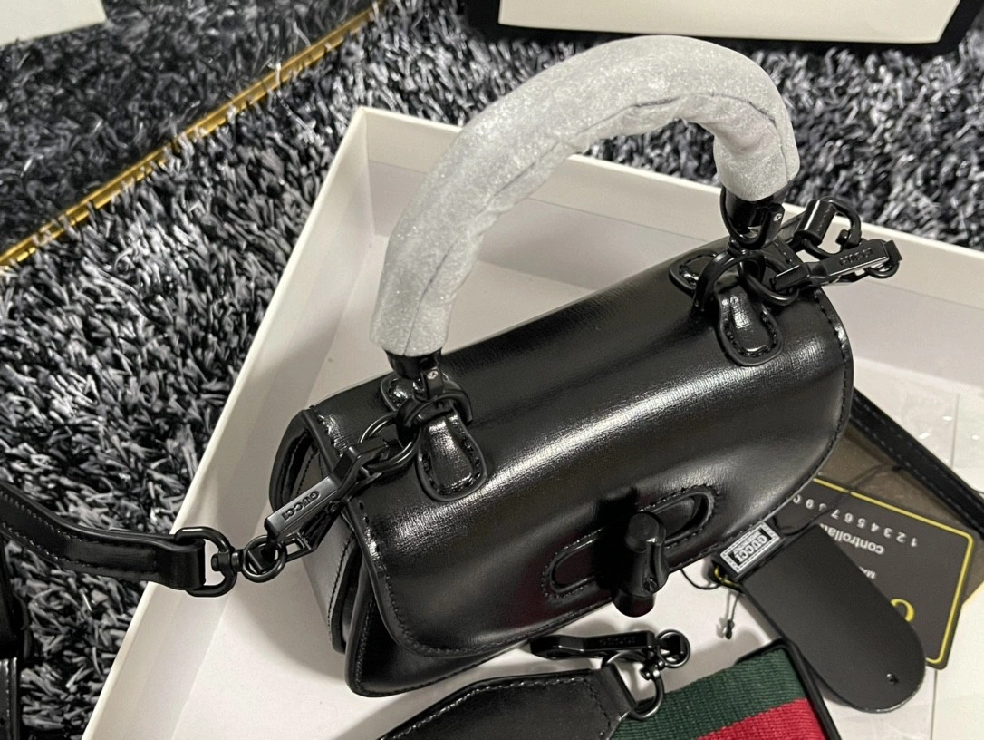 686864 item : BT-B225C1925