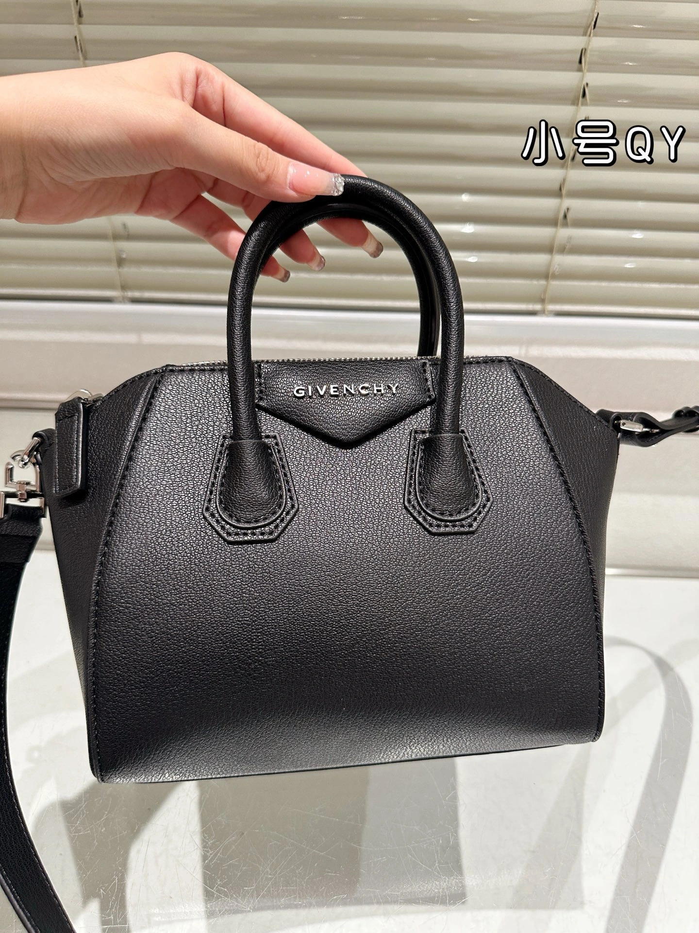 6iv593hy BB05114012-001 cowhide item:ET-B101G1318