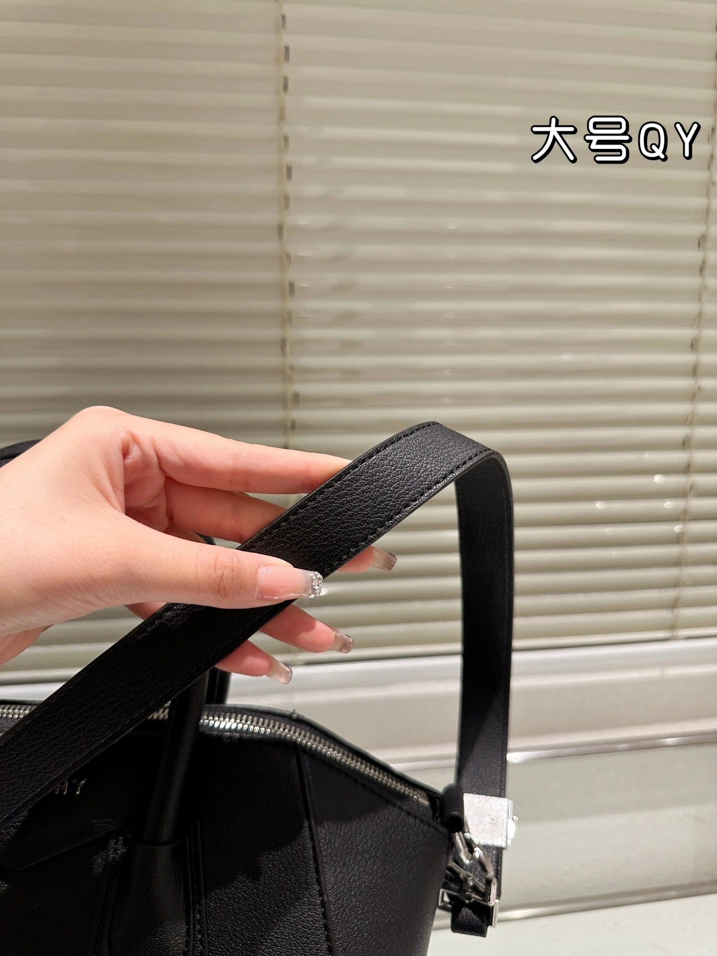 6iv593hy BB05117012-001 cowhide item:ET-B101G1319