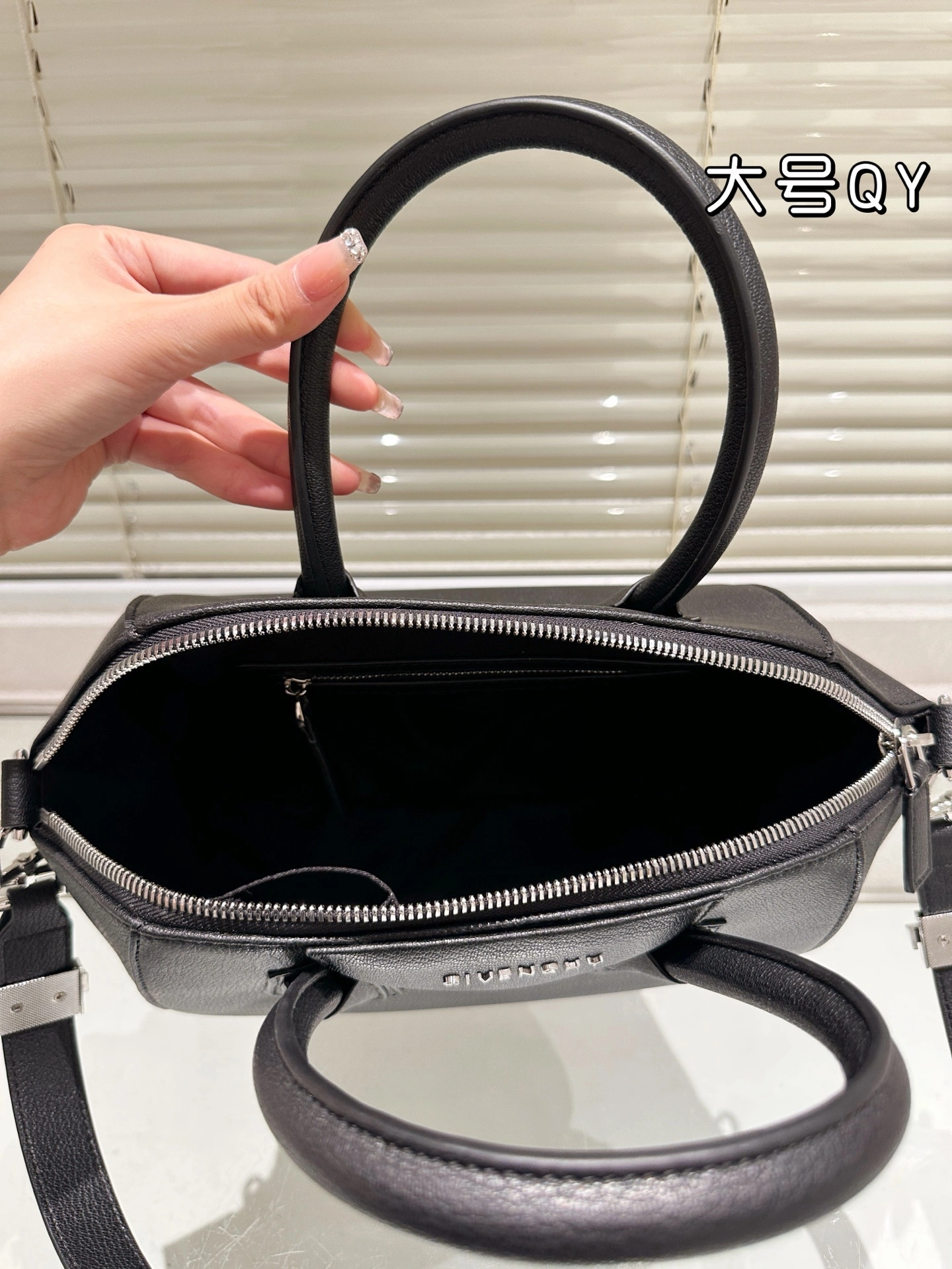 6iv593hy BB05117012-001 cowhide item:ET-B101G1319