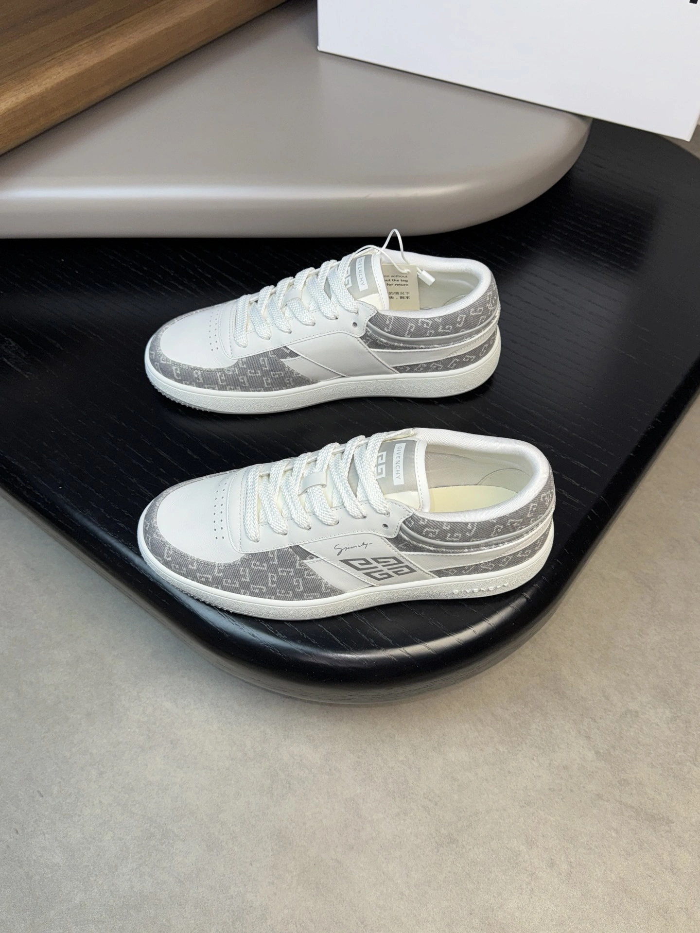 6iv593hy BE004CE2BZ-457 Calfskin item:ET-X291A0101
