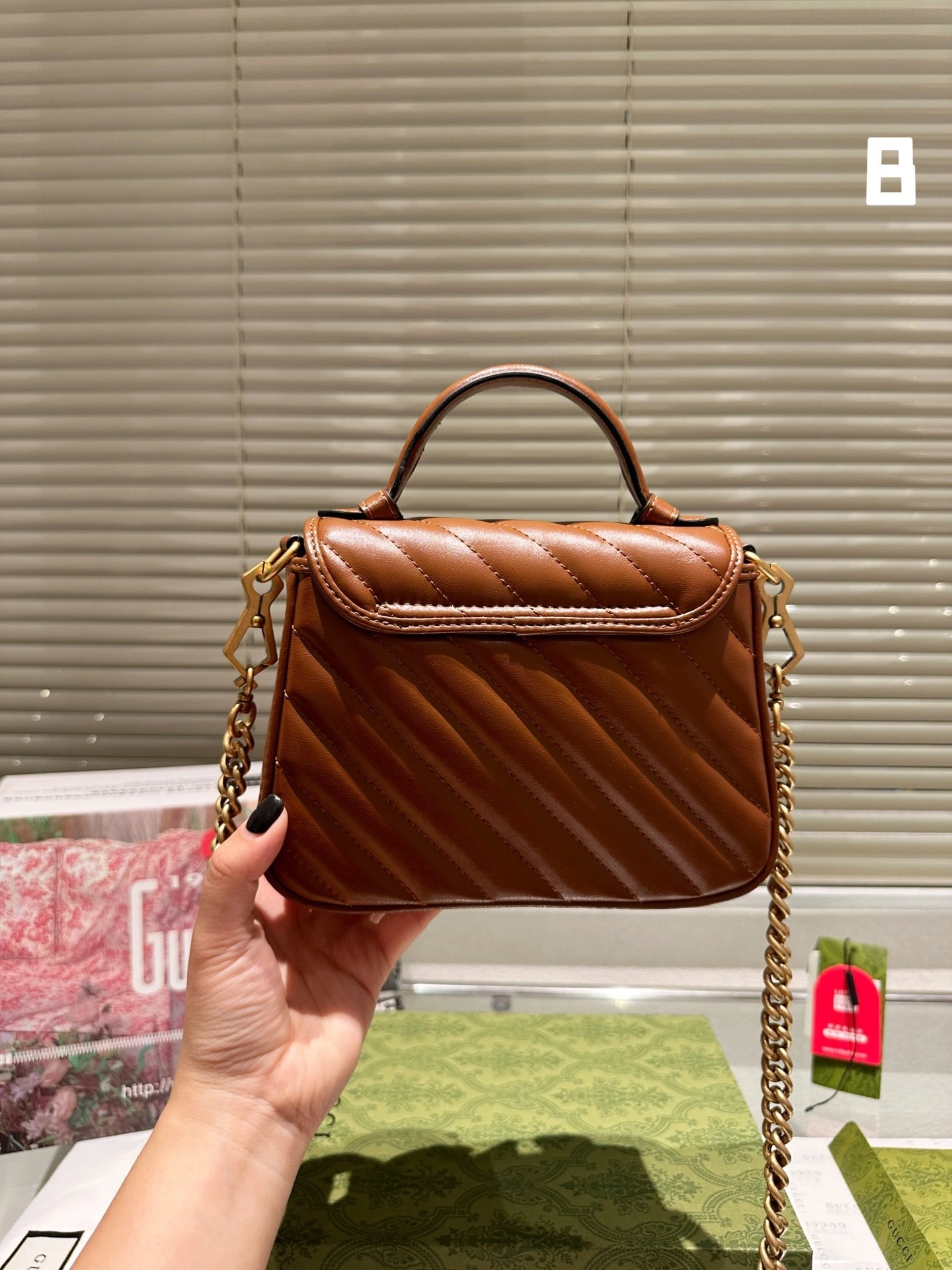 6u33i 583571-0OLFT-2535 cowhide item:DT-B000G3151