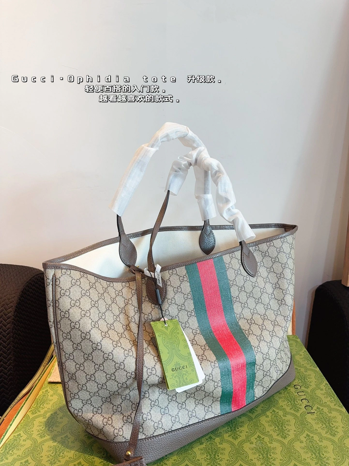 6u33i 726755-2AAAY-9151 cowhide item:DT-B264F0501
