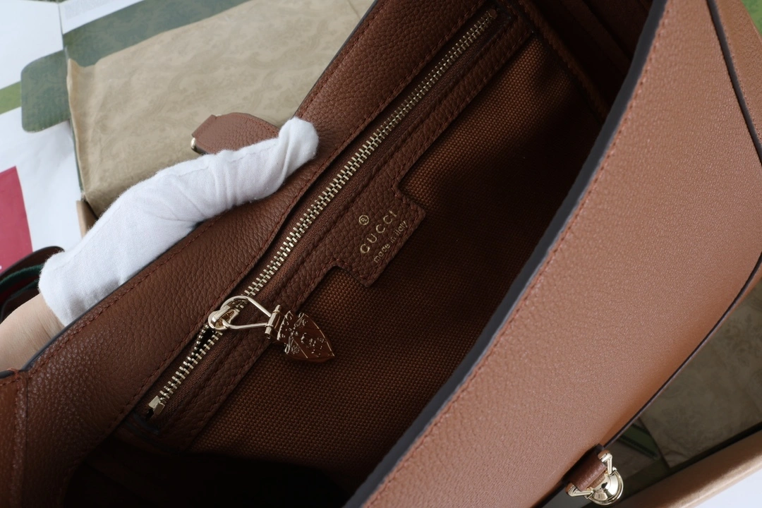 MOMO-- 6u33i 810229 AAD5V 2542 high quality version Jackie 1961 cowhide item:D-B000K2763