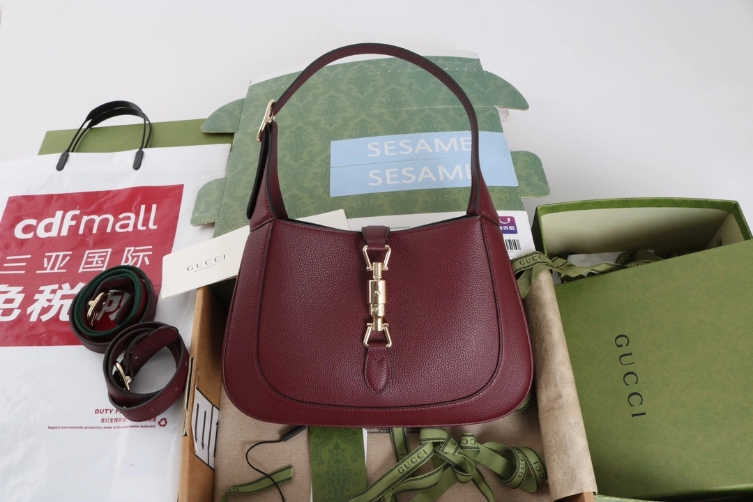 MOMO- 6u33i 810232 AAD5V 6449 high quality version Jackie 1961 cowhide item:D-B000K2766