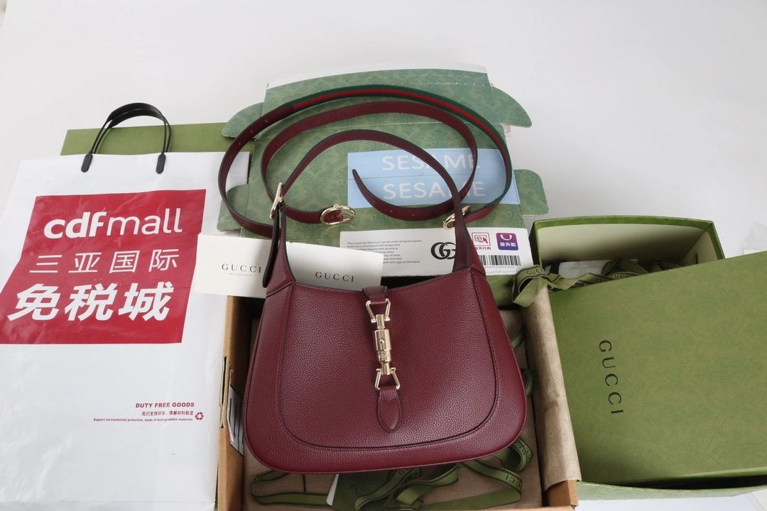 MOMO- 6u33i 810232 AAD5V 6449 high quality version Jackie 1961 cowhide item:D-B000K2766
