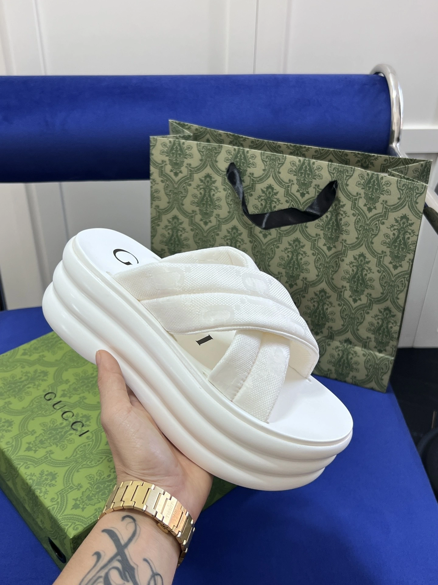 738707 H9H00 9014 Thick soles：8CM item:DT-X234C2818