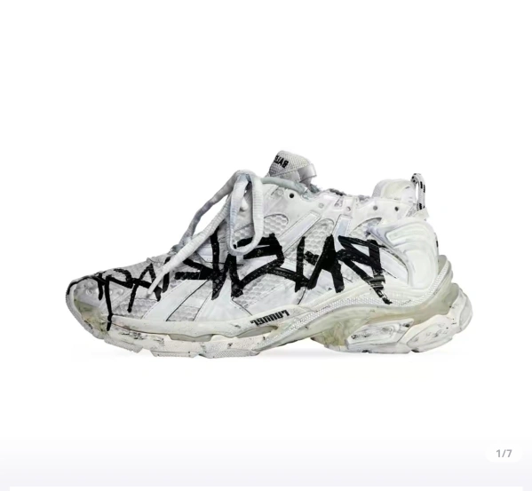 OOBB— 772774W3RBQ9010 772767W3RBQ9010 677403W3RBQ9010 Sneaker"Yellow" Runner item:C-X000C0610