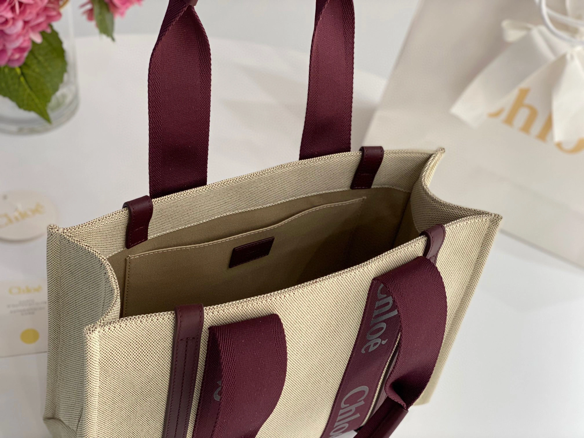 7565 Woody Tote item:B-B000B1146
