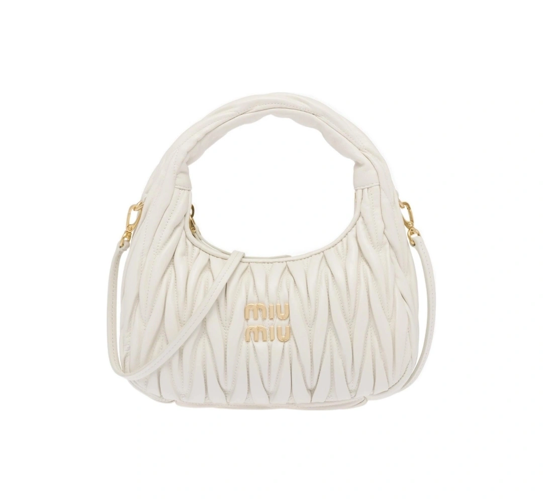 MOMO-- 7iu7iu 5BC125-N88-F0009-V-OOY high quality version Wander sheepskin item:E-B461A1242