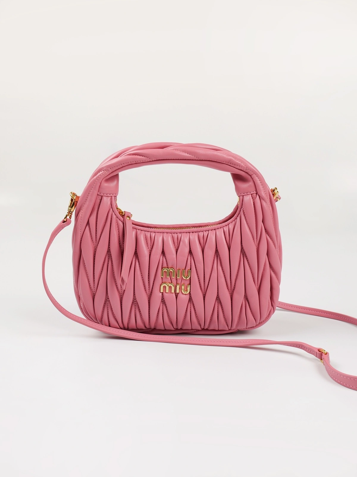 MOMO-- 7iu7iu 5BC125-N88-F0638-V-OOY high quality version Wander sheepskin item:E-B461A1241