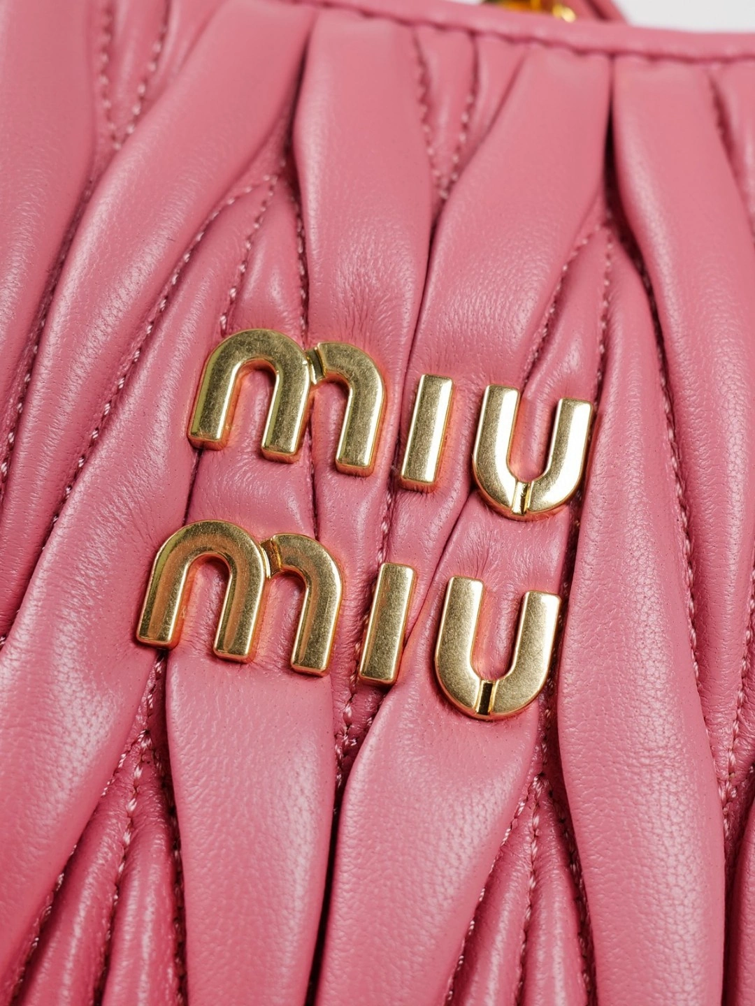 MOMO-- 7iu7iu 5BC125-N88-F0638-V-OOY high quality version Wander sheepskin item:E-B461A1241