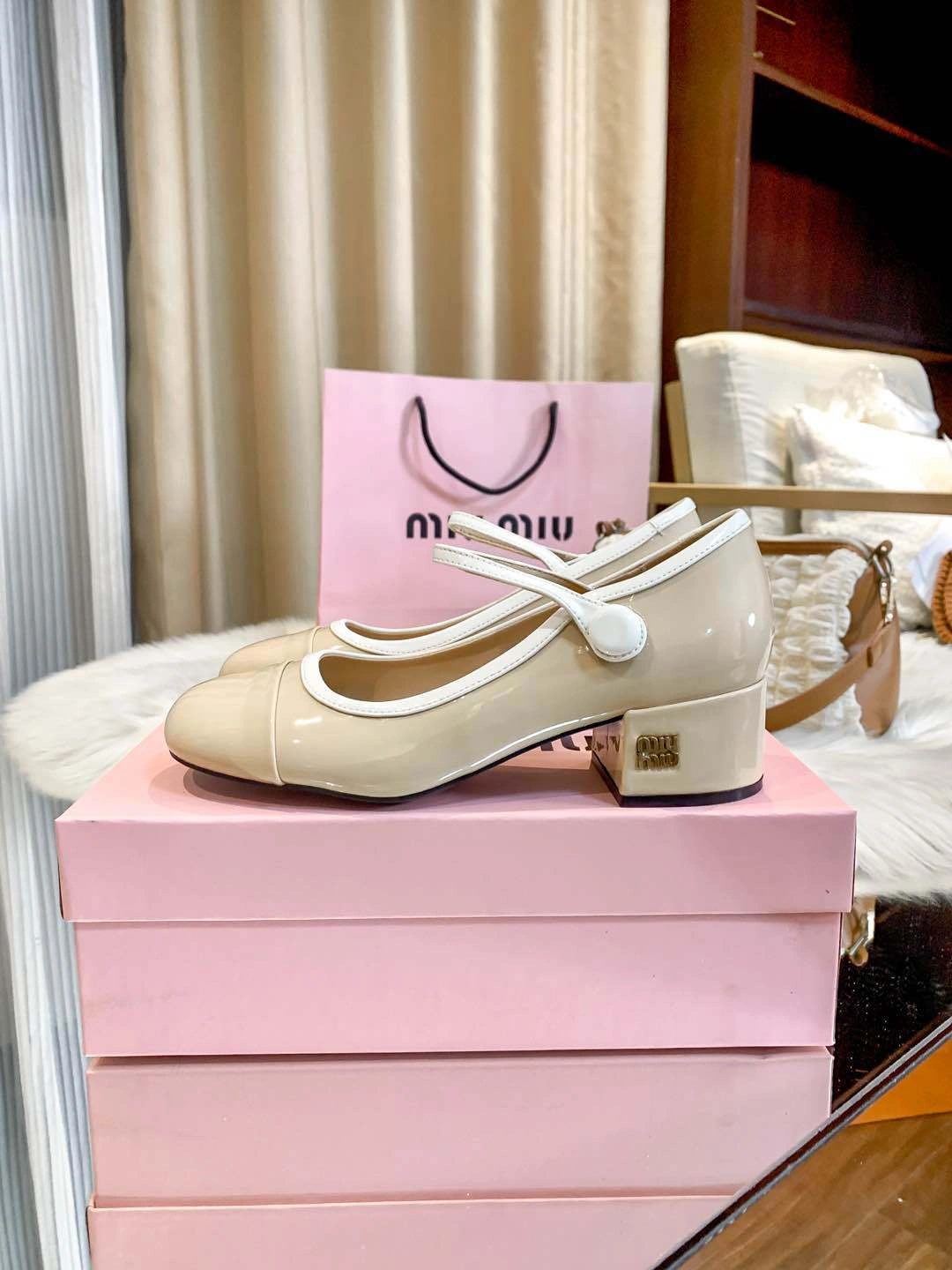 7iu7iu 51435E_06E_F_A035 Heel height：4CM item:ET-X234E0705W