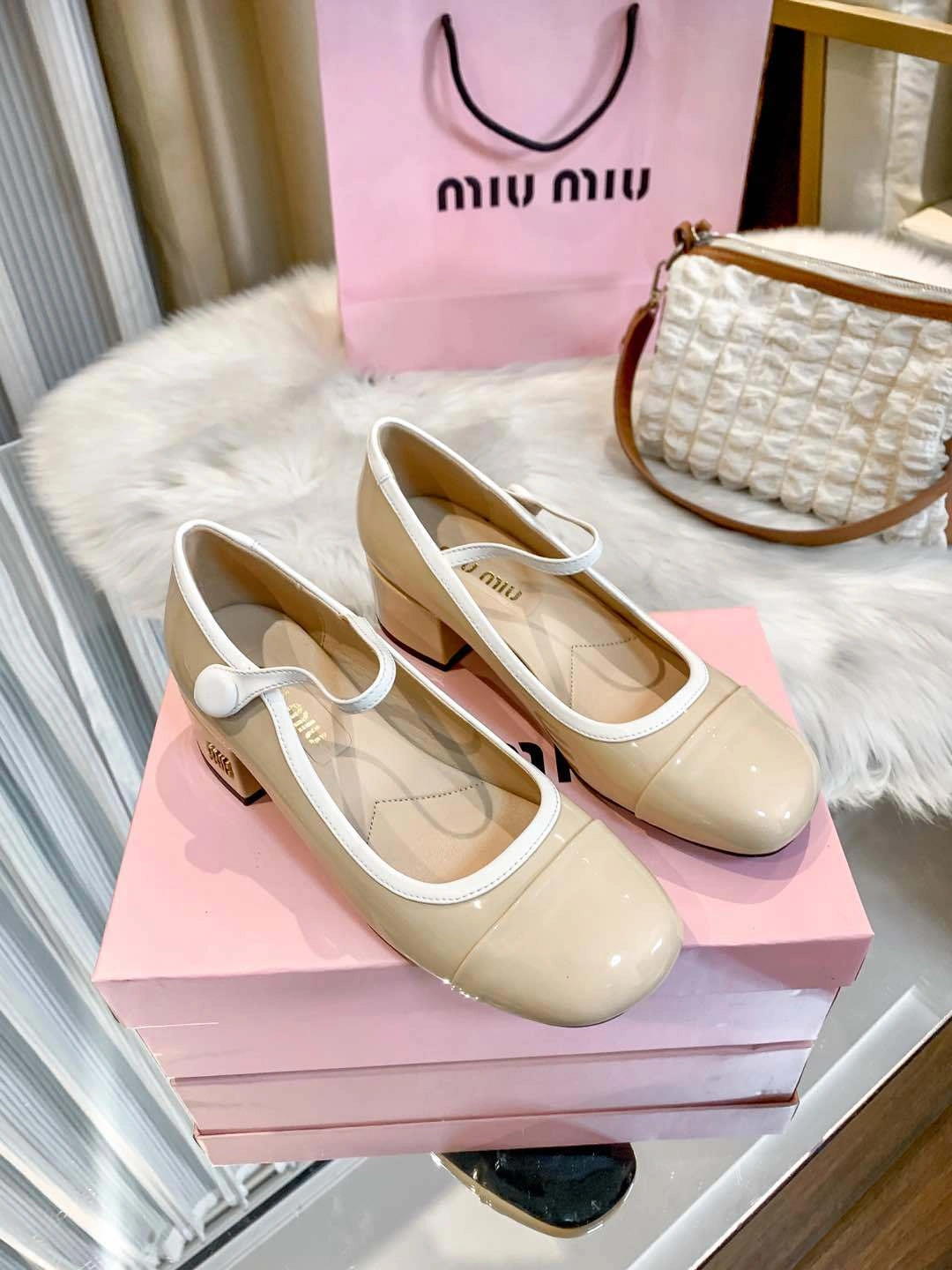 7iu7iu 51435E_06E_F_A035 Heel height：4CM item:ET-X234E0705W