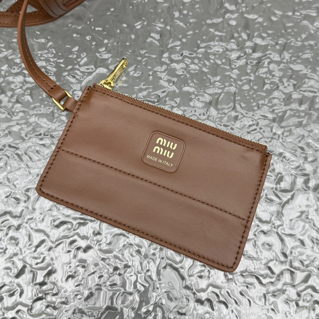 MOMO- 7iu7iu 5BA294_2IBE_F0046_V_OOO high quality version 25ss cowhide item:E-B664G2079