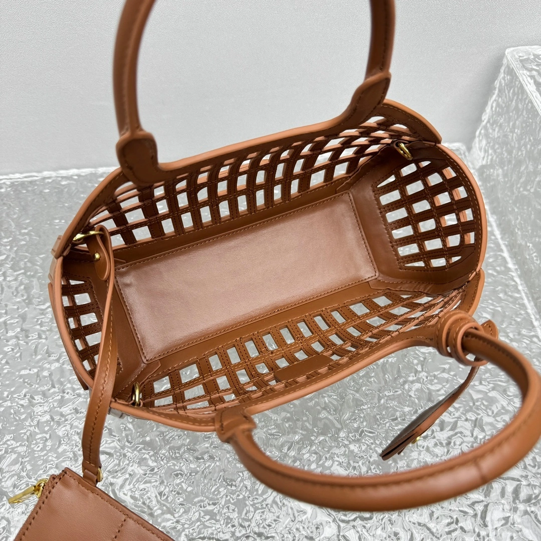 MOMO- 7iu7iu 5BA294_2IBE_F0046_V_OOO high quality version 25ss cowhide item:E-B664G2079