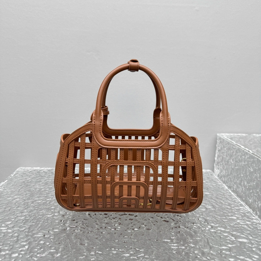 MOMO- 7iu7iu 5BA294_2IBE_F0046_V_OOO high quality version 25ss cowhide item:E-B664G2079