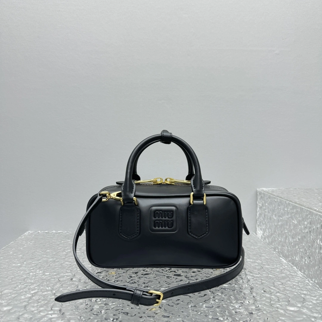 MOMO- 7iu7iu 5BB142_2CR3_F0002_V_OON Softy Padded high quality version item:E-B664G2008